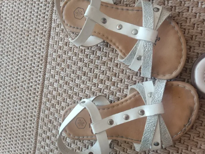 Lot de 3 paires de chaussures filles 26-26 - photo numéro 3