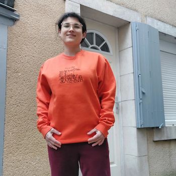 Pull de créatrice brodé taille M