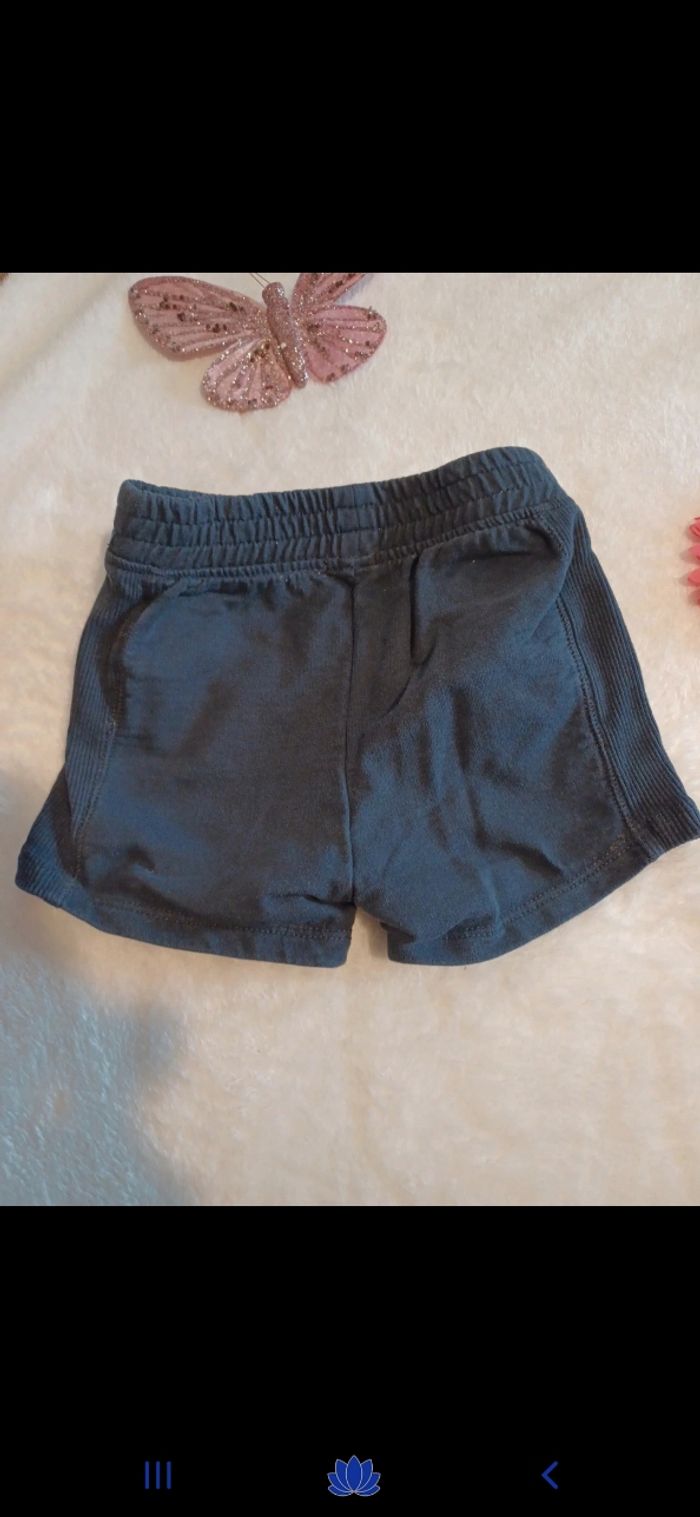 Ensemble bébé taille 12 mois - photo numéro 6