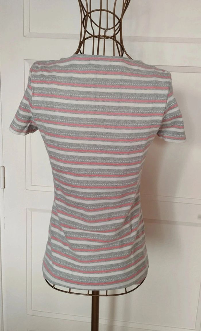 Tee-shirt femme rayé gris blanc rose – Taille S – Très bon état - photo numéro 3