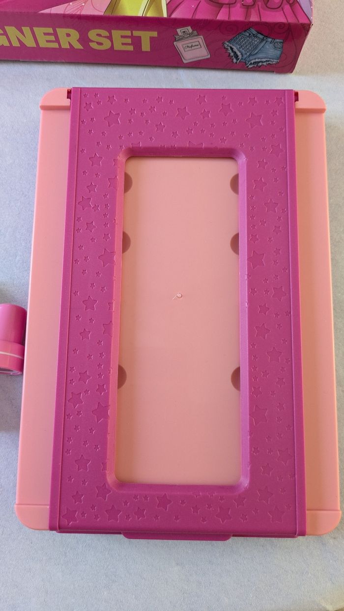 Coffret pour dessins de mode " Designer set " - photo numéro 3