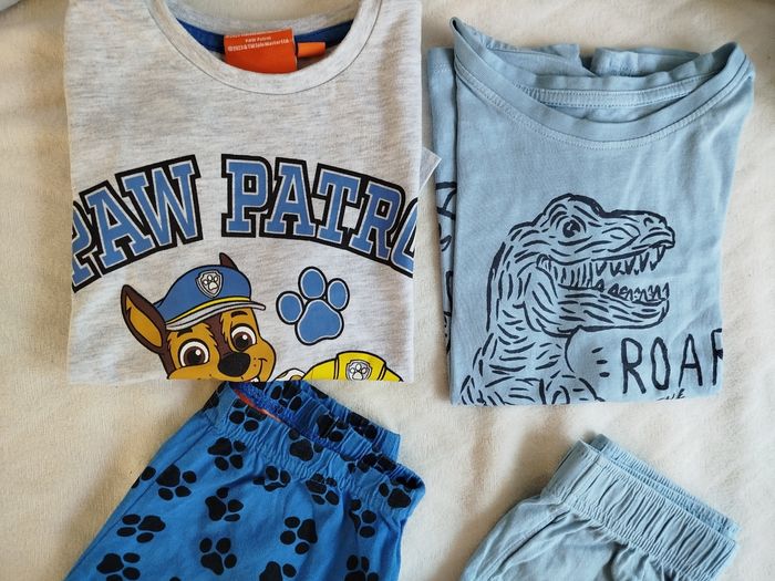 Lot de deux pyjamas shorts garçon 6 ans - photo numéro 2