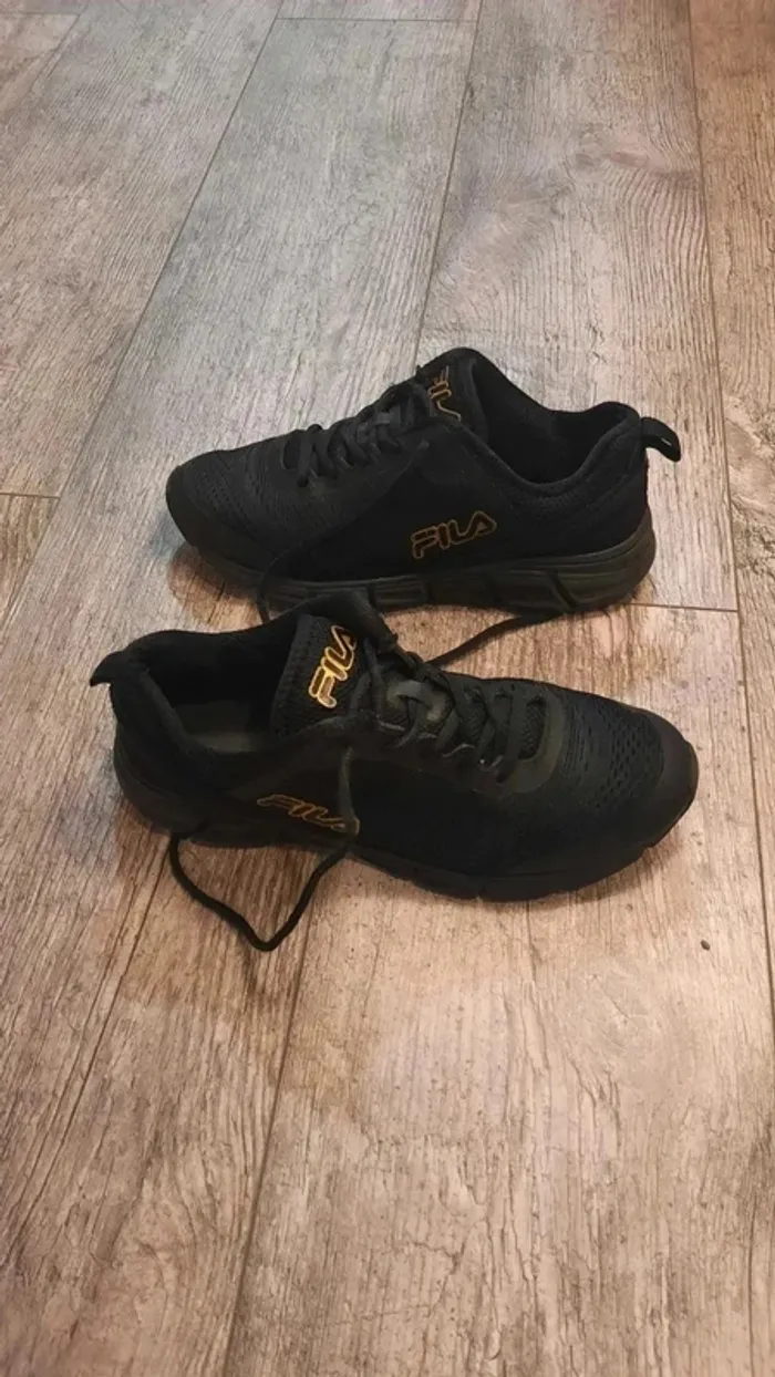 Basket Fila  37.5 - photo numéro 4