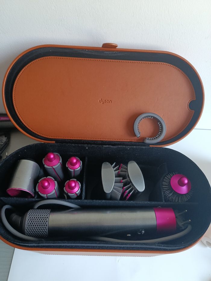 Dyson airwrap - photo numéro 2