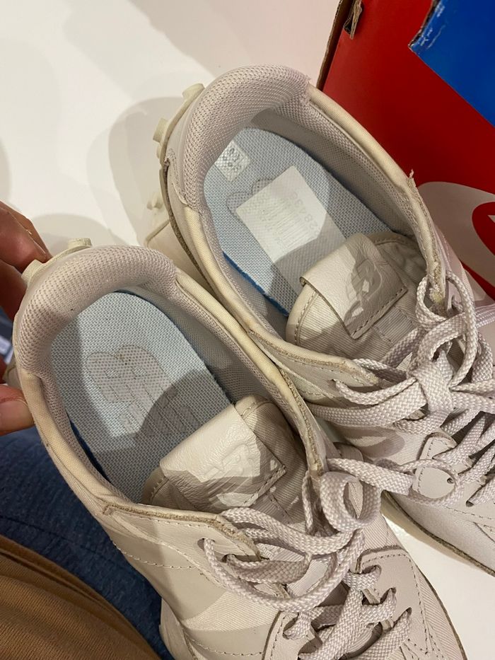 Basket New Balance WS327 beige - photo numéro 7