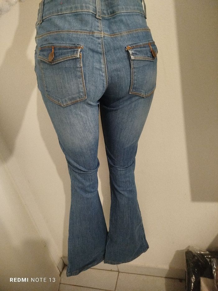 #kytie40femme. Jeans patte d éléphant taille 40 - photo numéro 8