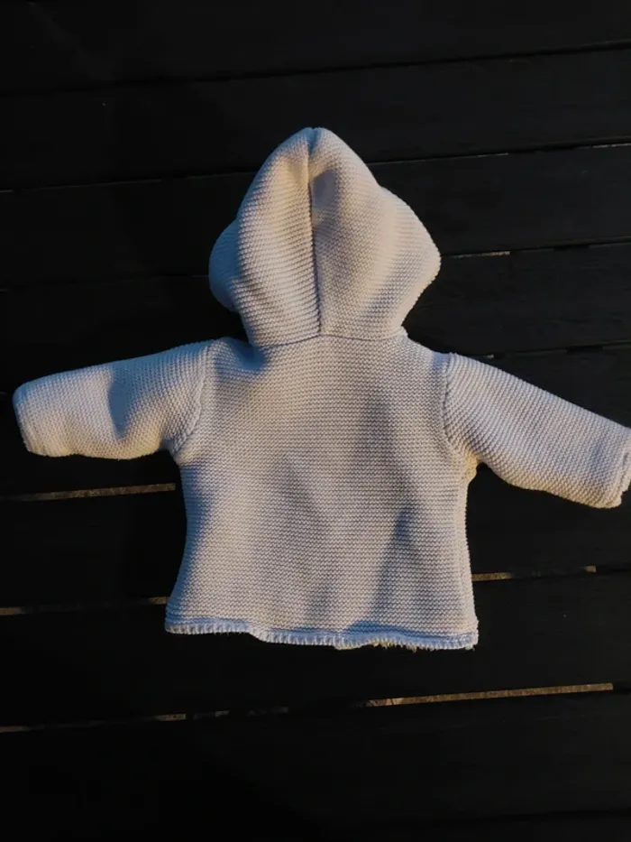 Manteau fourré 6mois - photo numéro 5