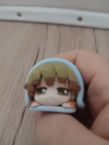 Figurine demon slayer zenitsu kimetsu no yaiba