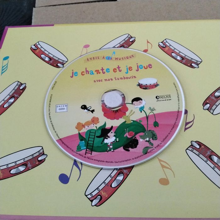 Lot de 2 livres CD  je chante et je joue + tambourin - photo numéro 5