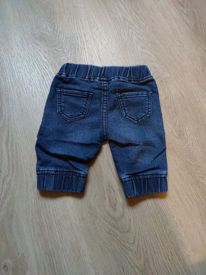 Jeans 3 mois - photo numéro 2
