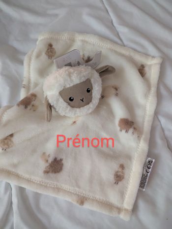 Doudou mouton