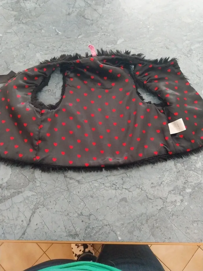 Veste sans manche 6 ans - photo numéro 5