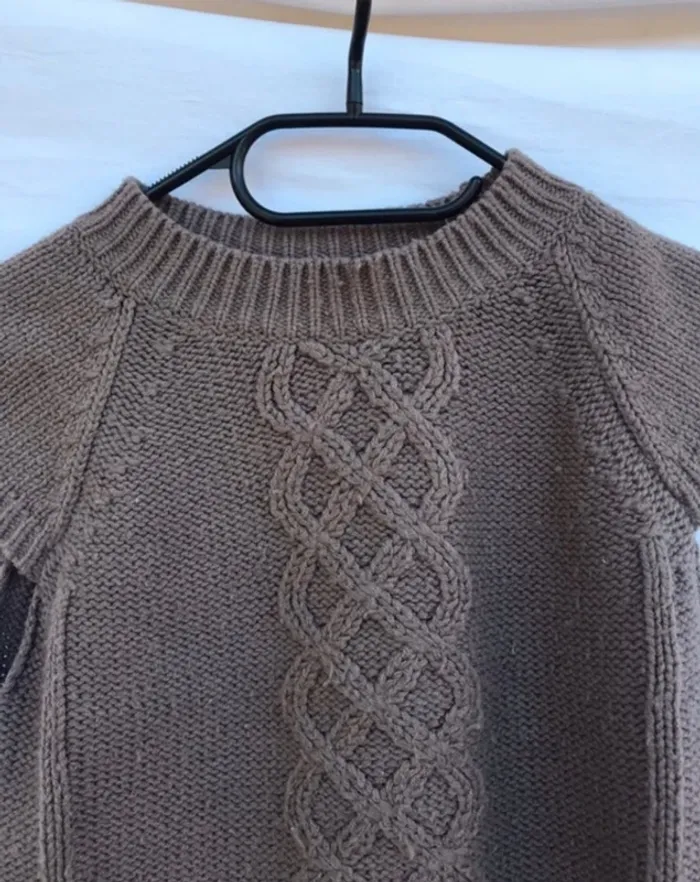 Pull sans manche 10 ans - photo numéro 5