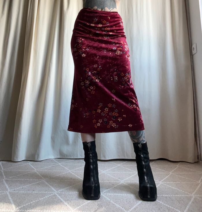 Jupe longue velours fleurs Whimsigoth Vampire vintage 90s - Taille S - photo numéro 2