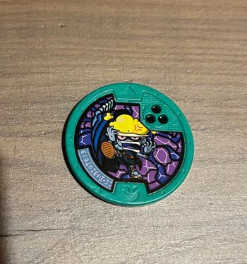 Lot de 3 Médaille verte Yo-Kai