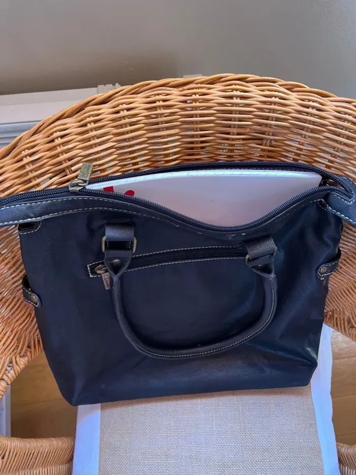 Sac noir vintage y2k synthétique en bon état [ref2508SBl158] - photo numéro 15