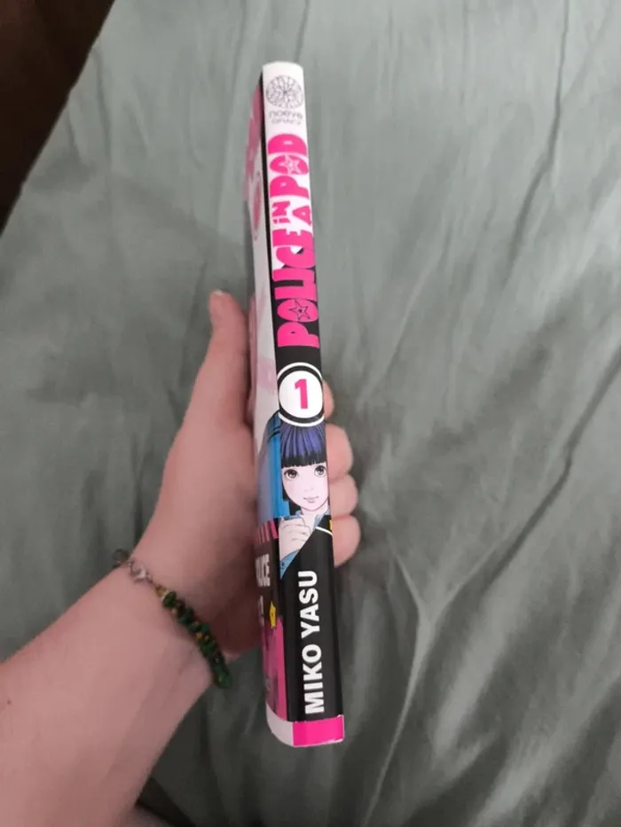 Manga "police in a pod" tome 1 - photo numéro 8