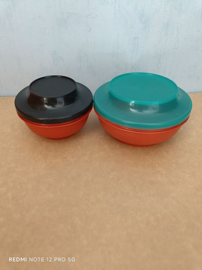 Bols vintage Tupperware ( 400 + 650 ml) - photo numéro 3