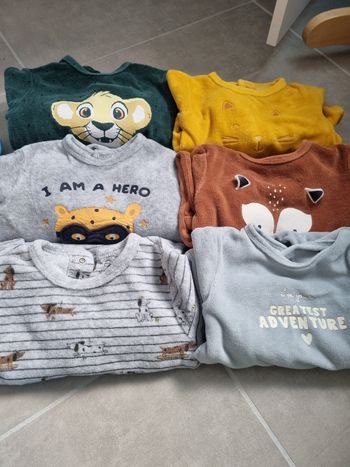 Lot de pyjamas