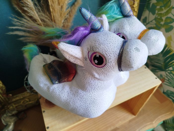 Pantoufle fille licorne 🦄 p.35/36 - photo numéro 6