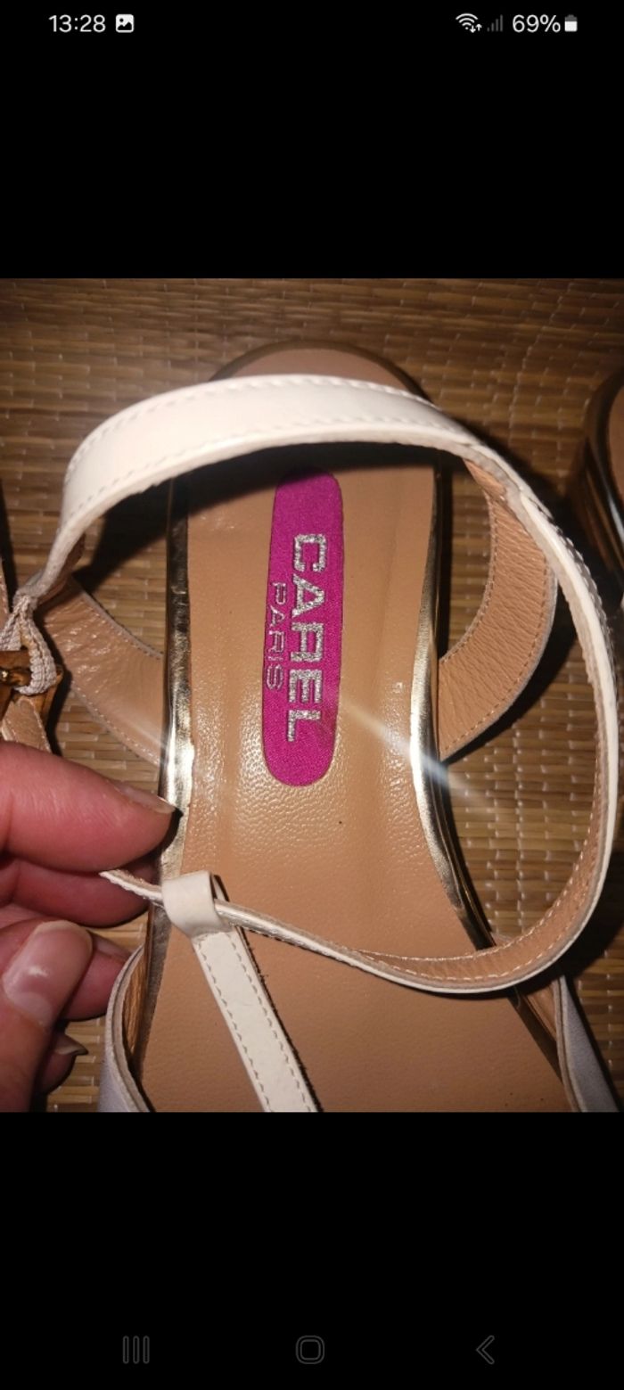 Sandales neuve Carel - photo numéro 4