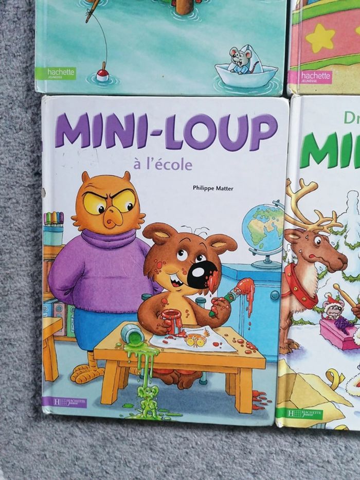 Livres mini loup - photo numéro 8