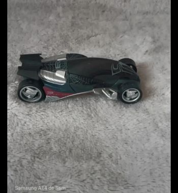Voiture de spiderman marvel majorette 2007