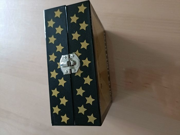LOT DE 2 PALETTES NYX A PETIT PRIX - photo numéro 3