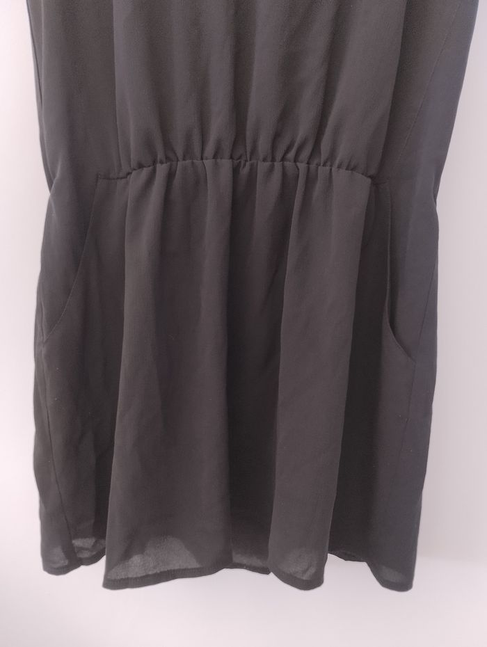 Robe noir - photo numéro 5