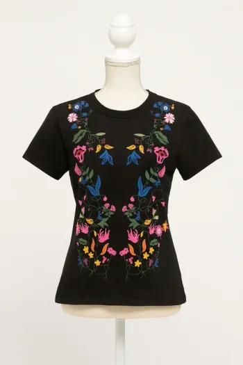 T-shirt noir à motif floral Zara - Taille L
