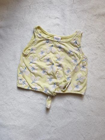 Top noué court à fleurs