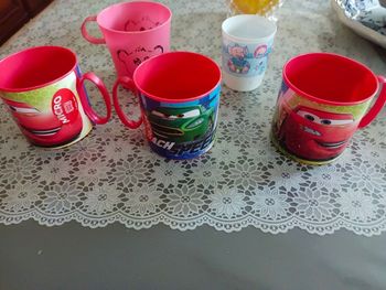 Lot de tasse enfants
