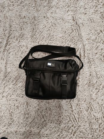 Sacoche tommy Hilfiger
