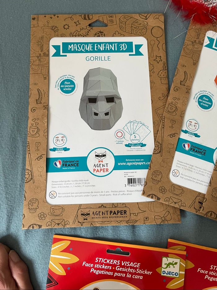 Lot déguisement / accessoires enfants neuf - photo numéro 5