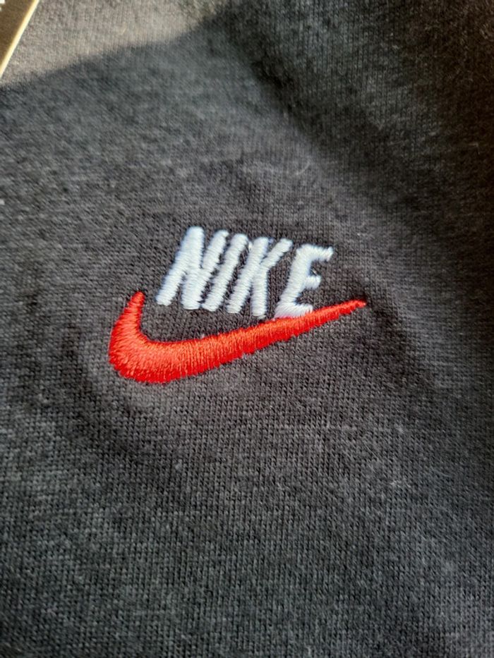T-shirt Nike uni noir L - photo numéro 2