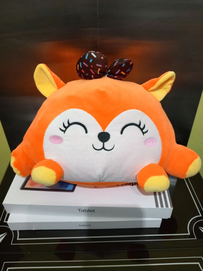 Grosse Peluche coussin