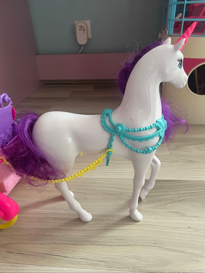 Carrosse dreamnotopia Barbie - photo numéro 4