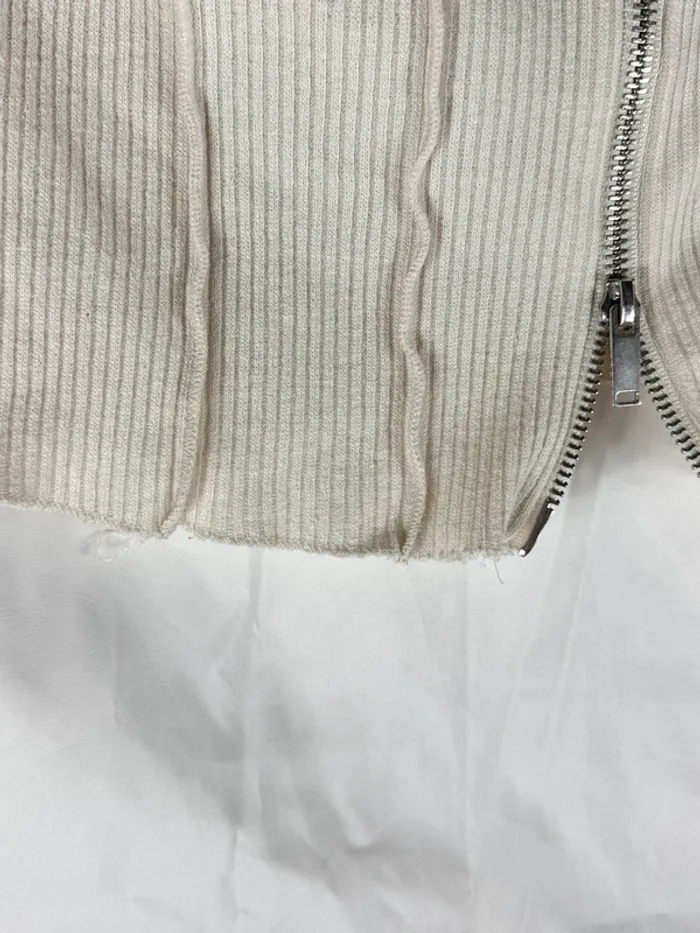 Pull sans épaule bershka - photo numéro 4