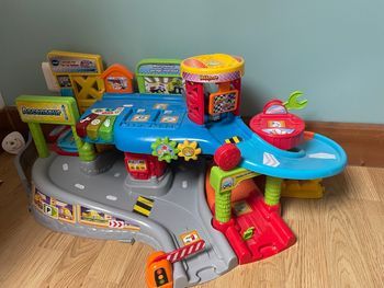 Garage tut tut bolide