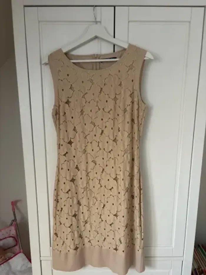 Robe M Betty Barclay