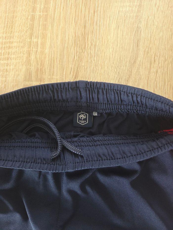 Ensemble FFF 10 ANS - photo numéro 3