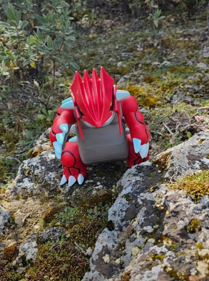 Super grande figurine Pokemon Nintendo Groudon de 22cm - photo numéro 3