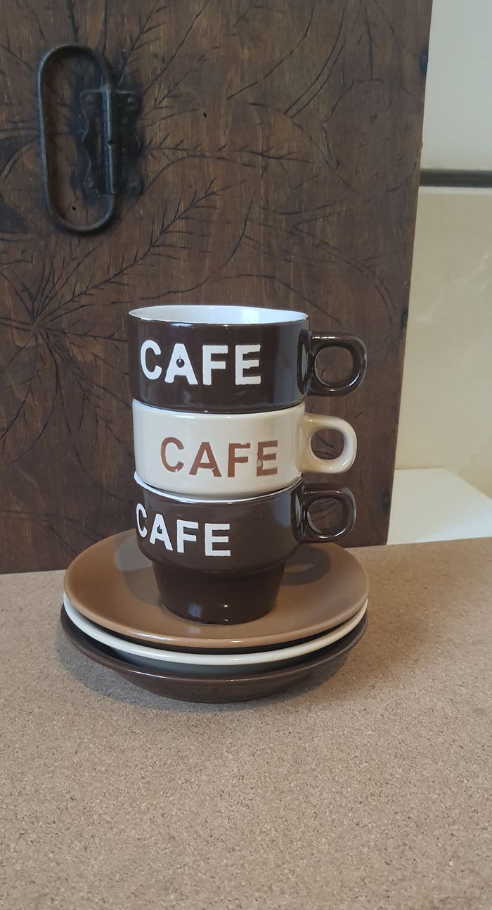 Lot de 3 tasses à café et soucoupes assortis - photo numéro 5