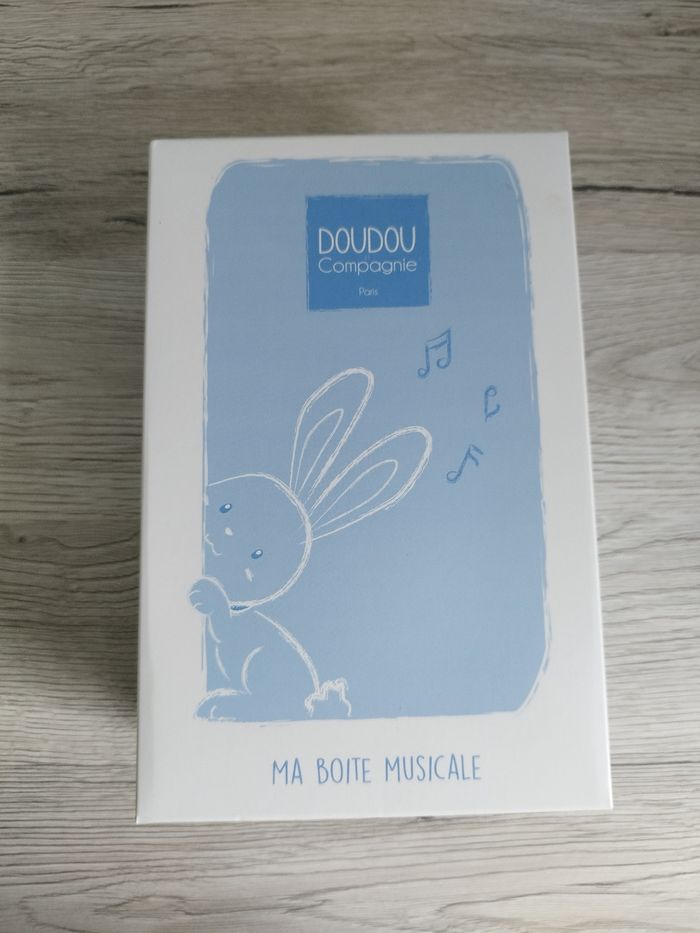 Peluche musicale lapin bleu - photo numéro 7