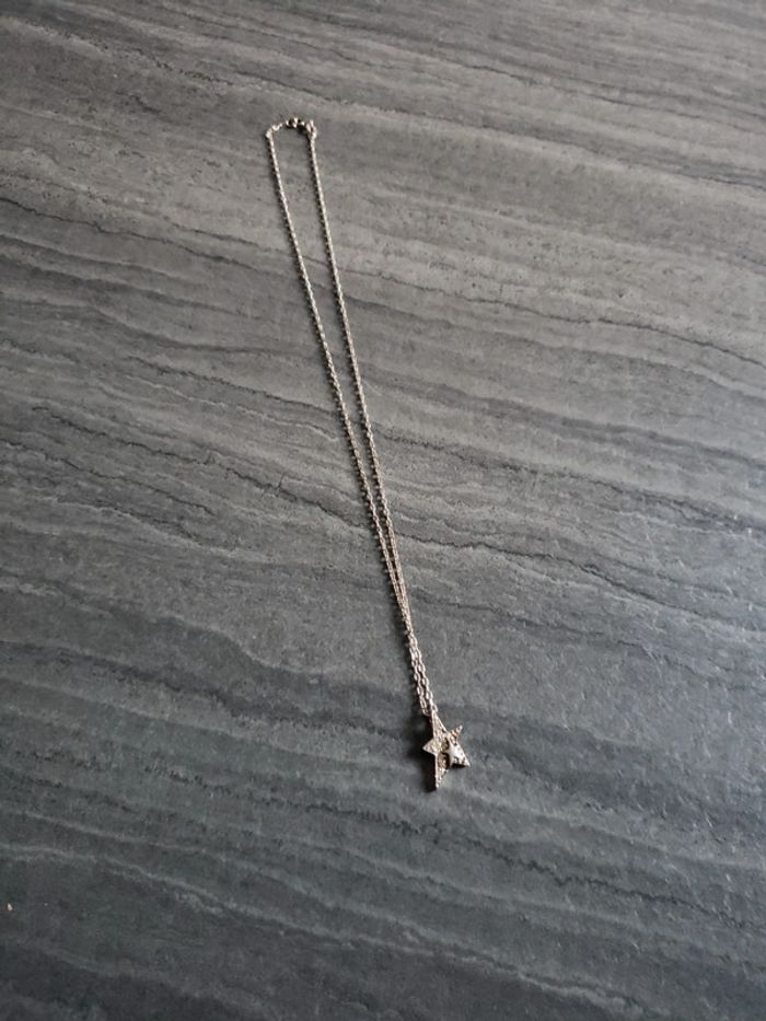 Chaîne et pendentif Thierry Mugler