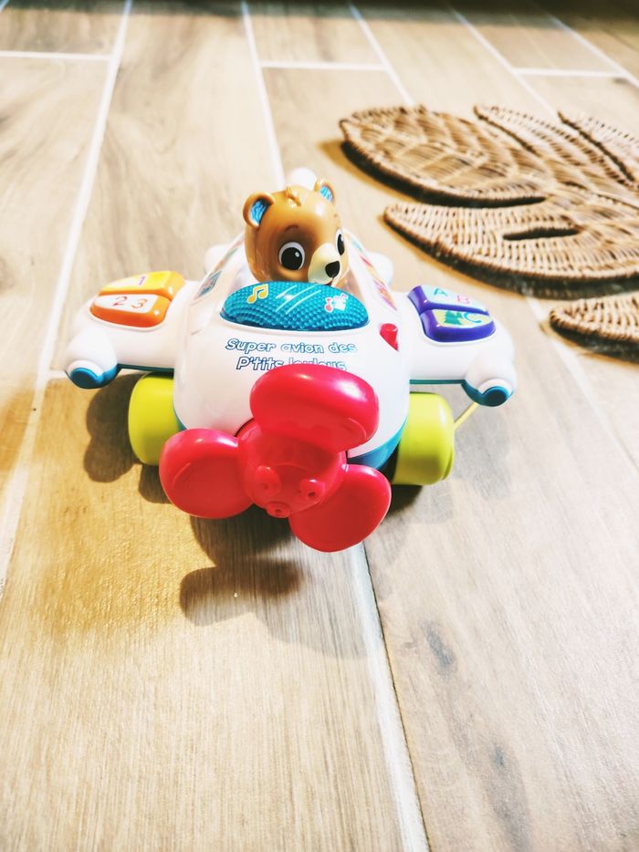 🐻 Jouet électronique interactif sonore et lumineux Super avion des p'tits loulous marque Vtech - photo numéro 2