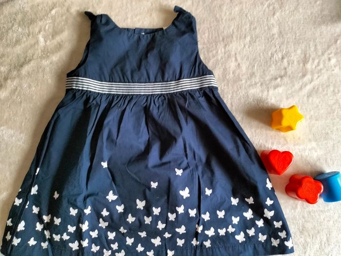 Robe taille 23 mois