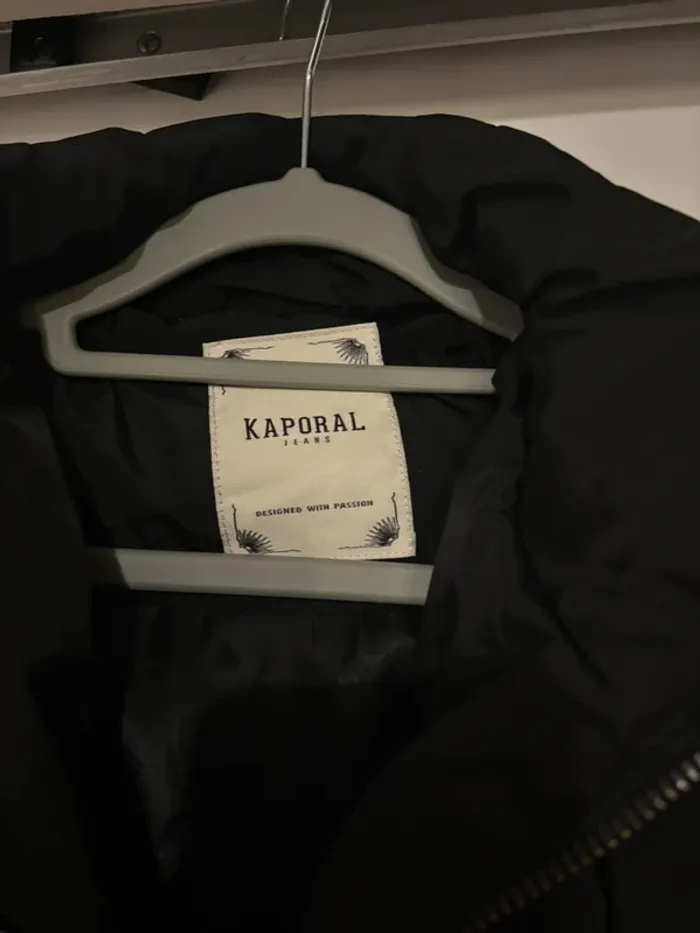 Magnifique doudoune cintre à capuche Kaporal - photo numéro 5