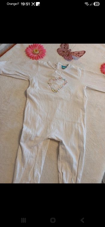 Pyjama bébé taille 6 mois