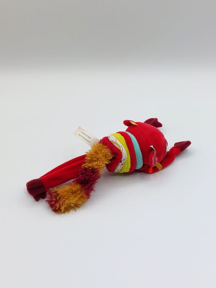 Doudou peluche lémurien rouge vibrant les Lilliputiens 20 cm 2017 - photo numéro 3